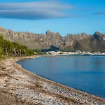 Cala *